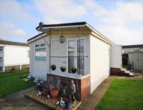 2 bedroom Detached for sale